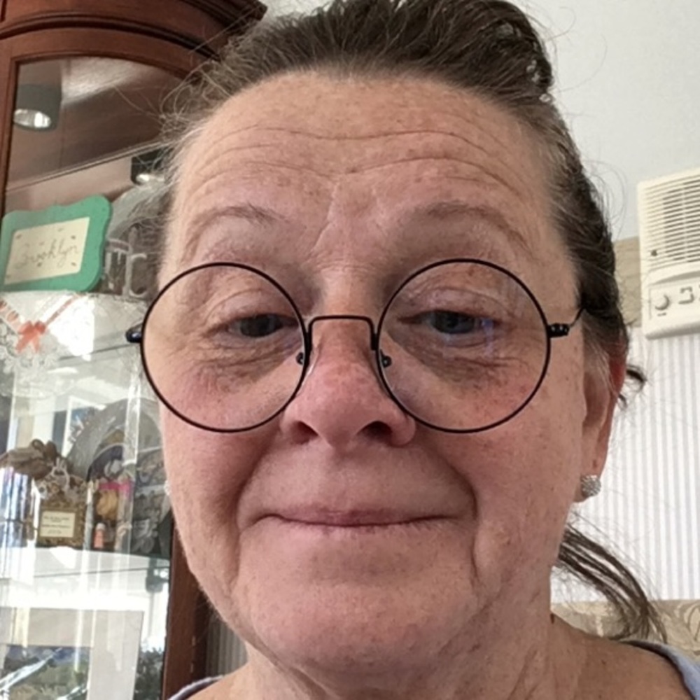 Meet your Posher, Ann